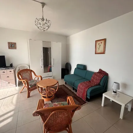 Studio Les Sables-d'olonne, 1 Piece, 2 Personnes - Fr-1-197-559 Apartament